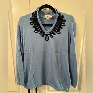 Vineyard Vines blue sweater, size small